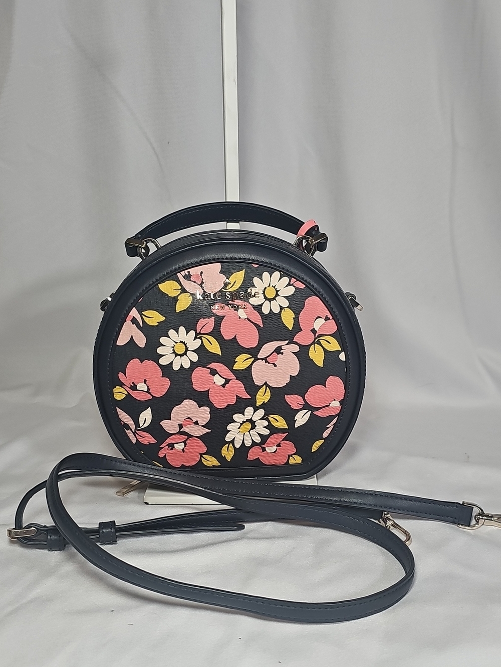 Kate Spade Traveler Canteen Crossbody Floral